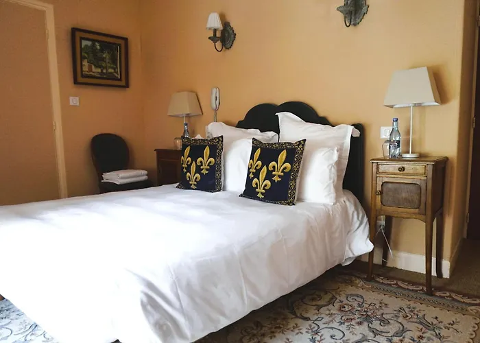Hotel-Restaurant Le Manoir De Montesquiou