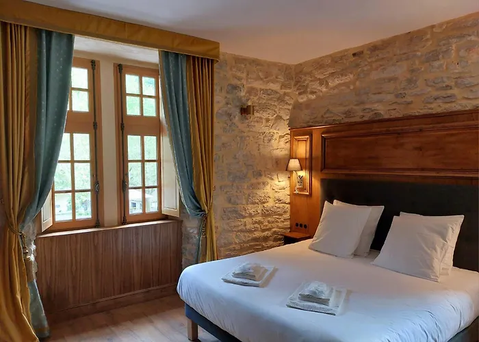 Hotel-Restaurant Le Manoir De Montesquiou