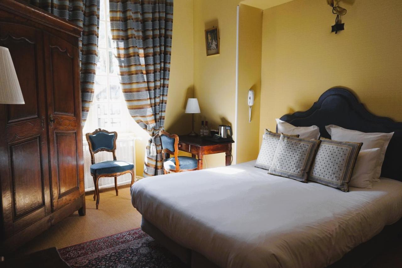 Hotel Hotel-restaurant Le Manoir De Montesquiou