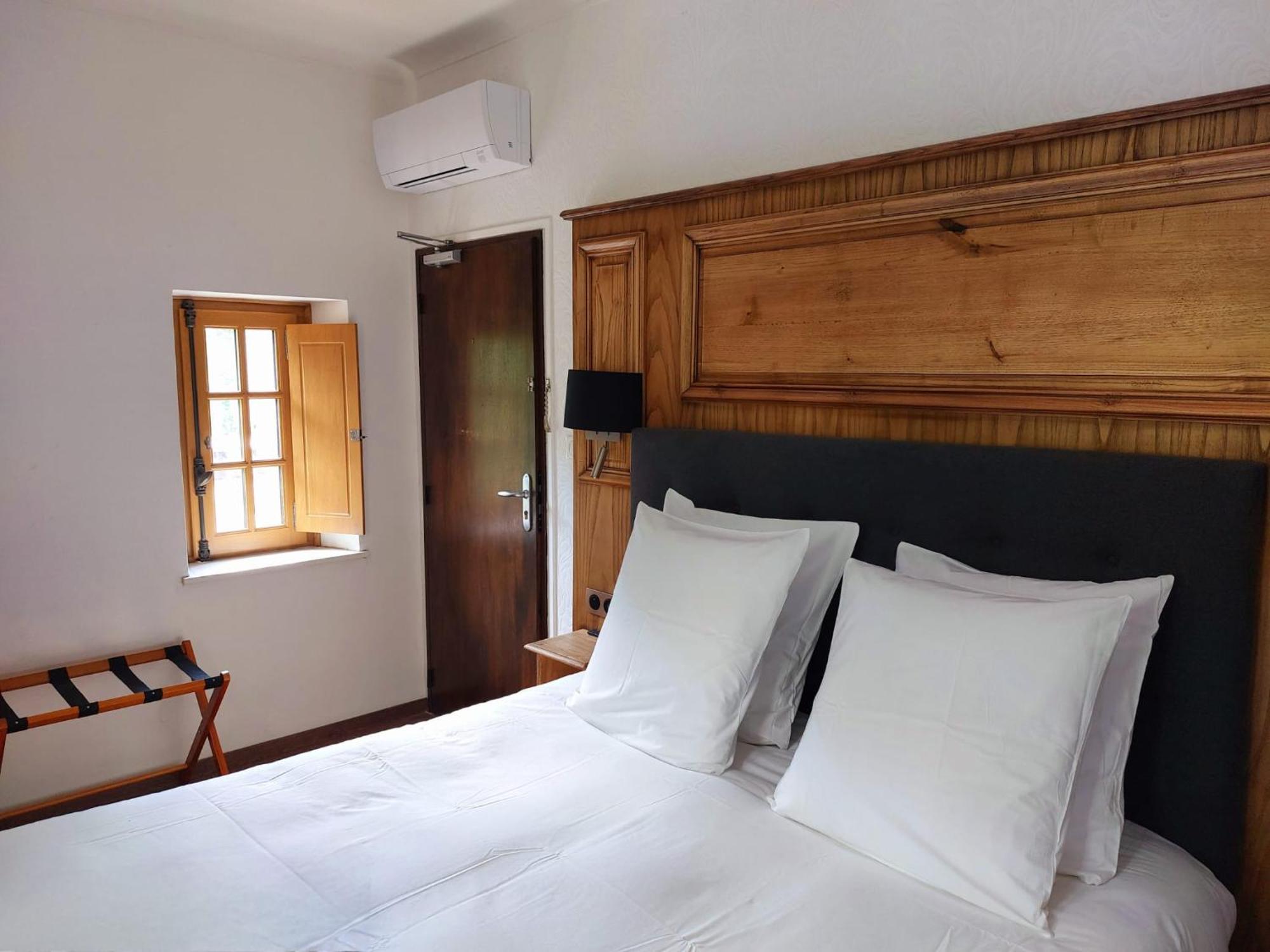 Hotel Hotel-restaurant Le Manoir De Montesquiou